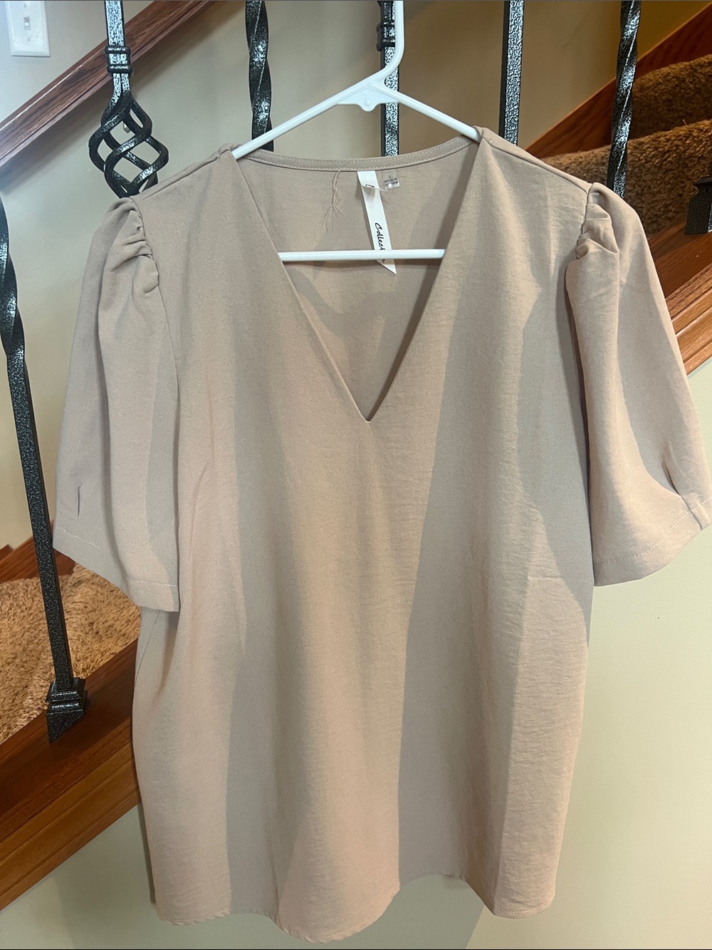 NY Collection Taupe V-Neck Puff Sleeve Blouse